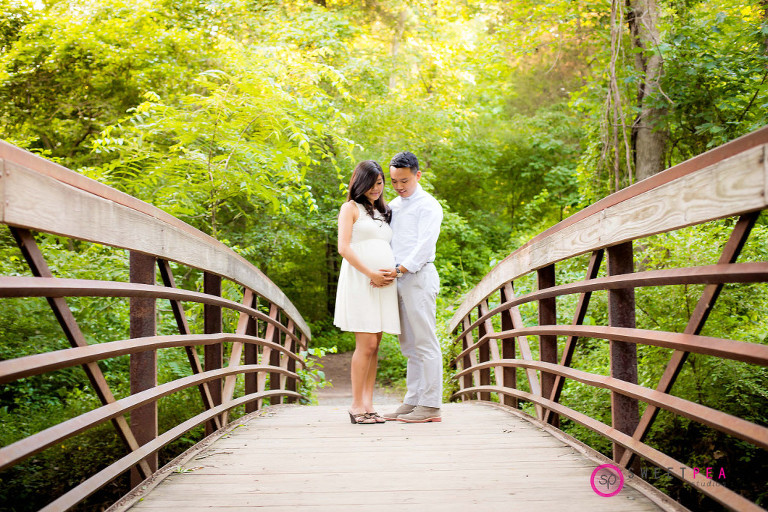 Sweet Pea Studios |Chantilly Maternity Photographer
