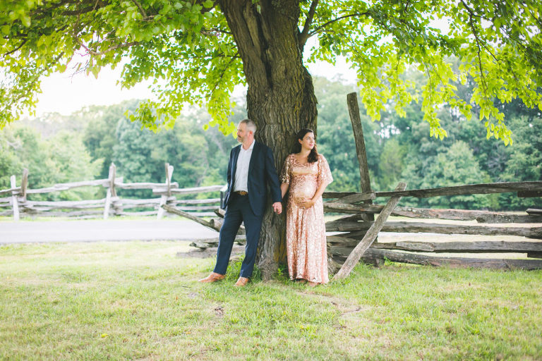 northern Virginia maternity photographer