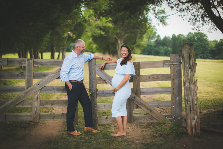 northern Virginia maternity photographer
