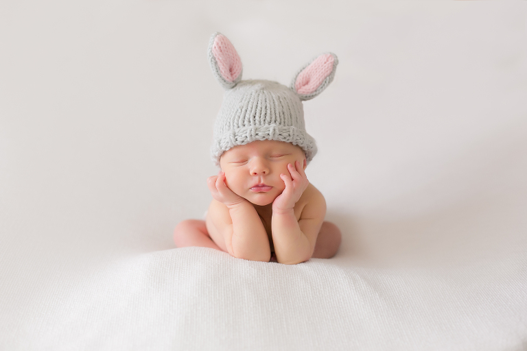 Newborn Photographer in Northern Virginia | Sweet Pea Studios