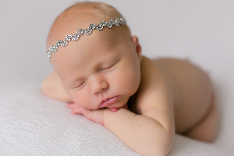 Newborn Photographer in Northern Virginia | Sweet Pea Studios