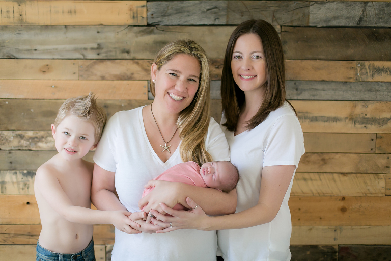 Newborn Photographer in Northern Virginia | Sweet Pea Studios