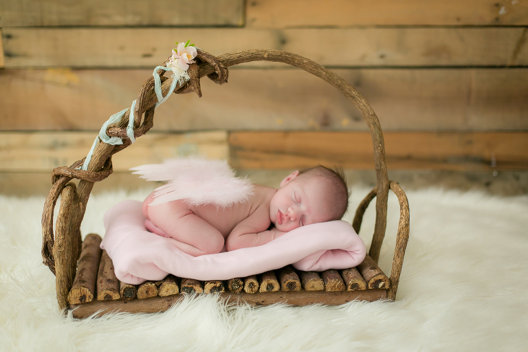 Newborn Photographer in Northern Virginia | Sweet Pea Studios