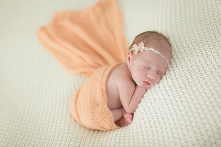 Newborn Photographer in Northern Virginia | Sweet Pea Studios