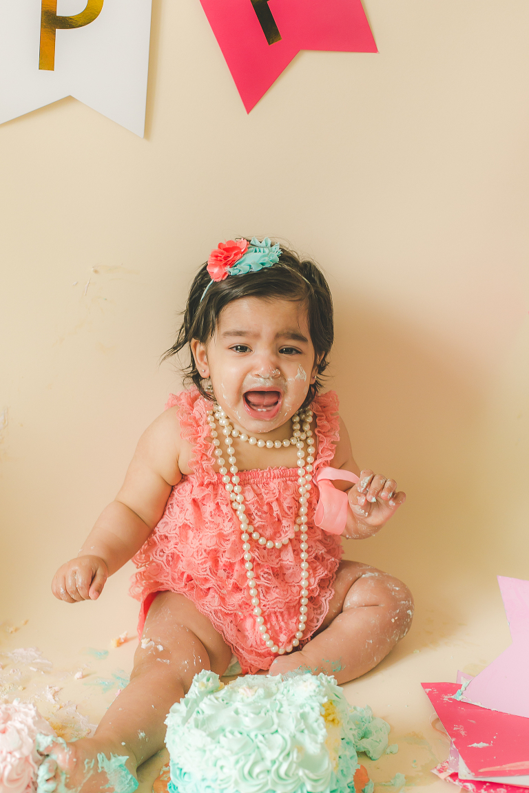 Newborn Photographer in Northern Virginia | Sweet Pea Studios