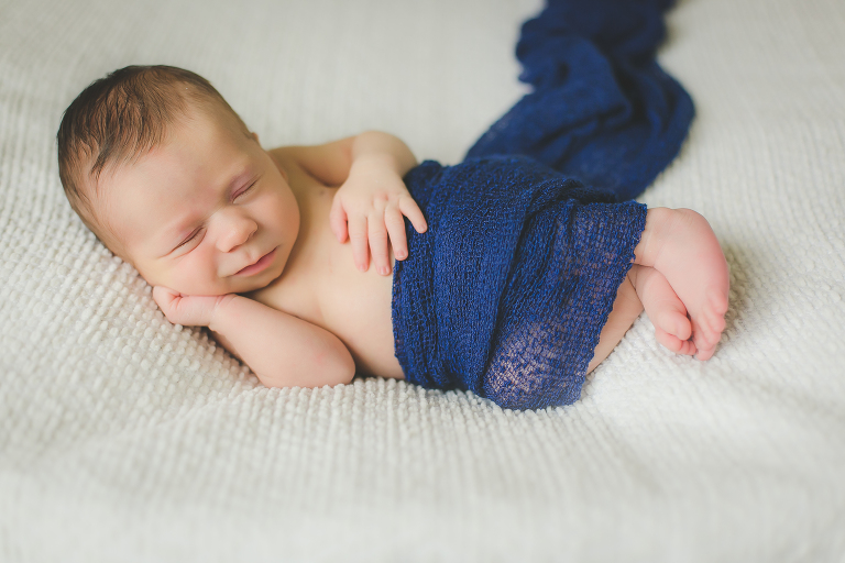 Newborn Photographer in Northern Virginia | Sweet Pea Studios