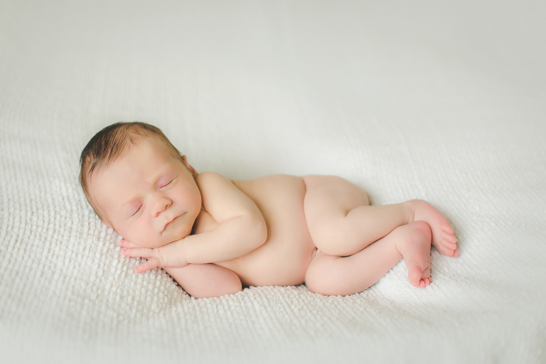 Newborn Photographer in Northern Virginia | Sweet Pea Studios