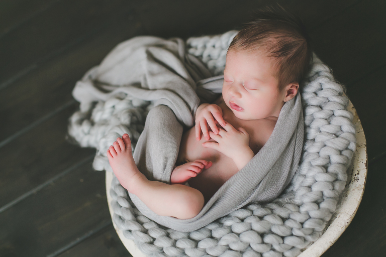 Northern Virginia Newborn Photographer | Sweet Pea Studios