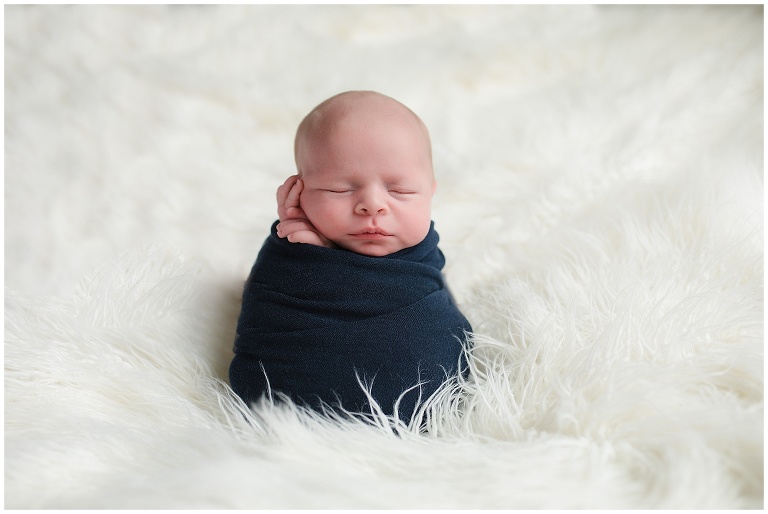 Chantilly VA Newborn Photographer | Sweet Pea Studios