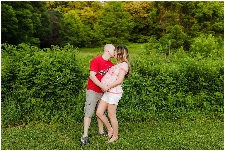 Aldie Virginia Maternity Photographer | Sweet Pea Studios