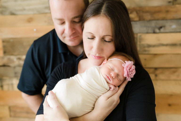 Leesburg VA Newborn Photographer | Sweet Pea Studios