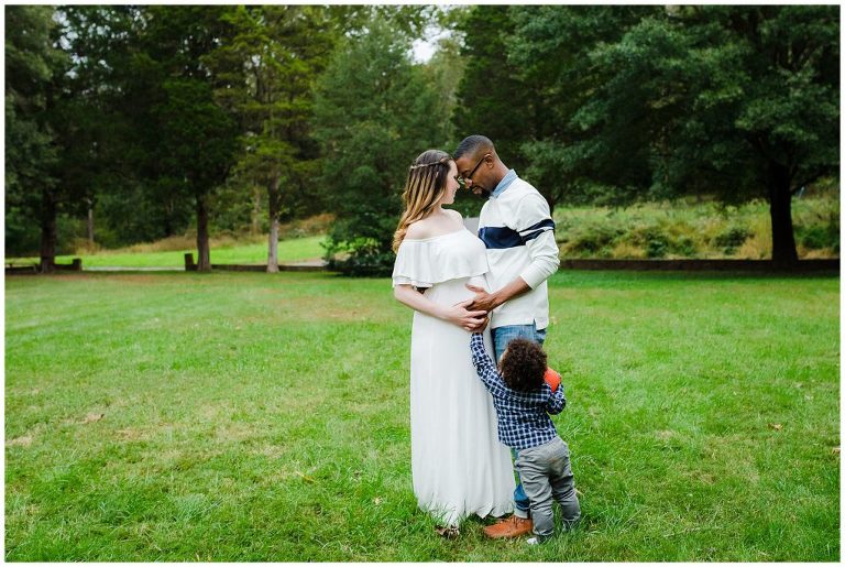 Chantilly VA Maternity Photographer | Sweet Pea Studios