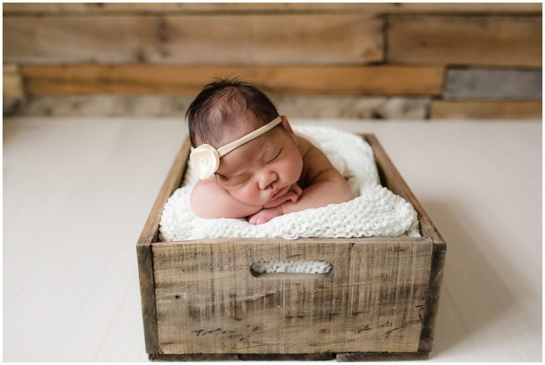Centerville Newborn Photographer | Sweet Pea Studios