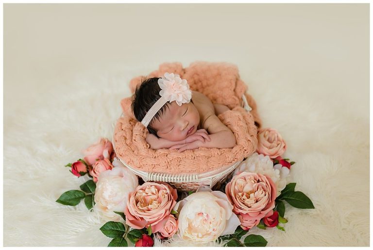 Brambleton VA Newborn Photographer | Sweet Pea Studios